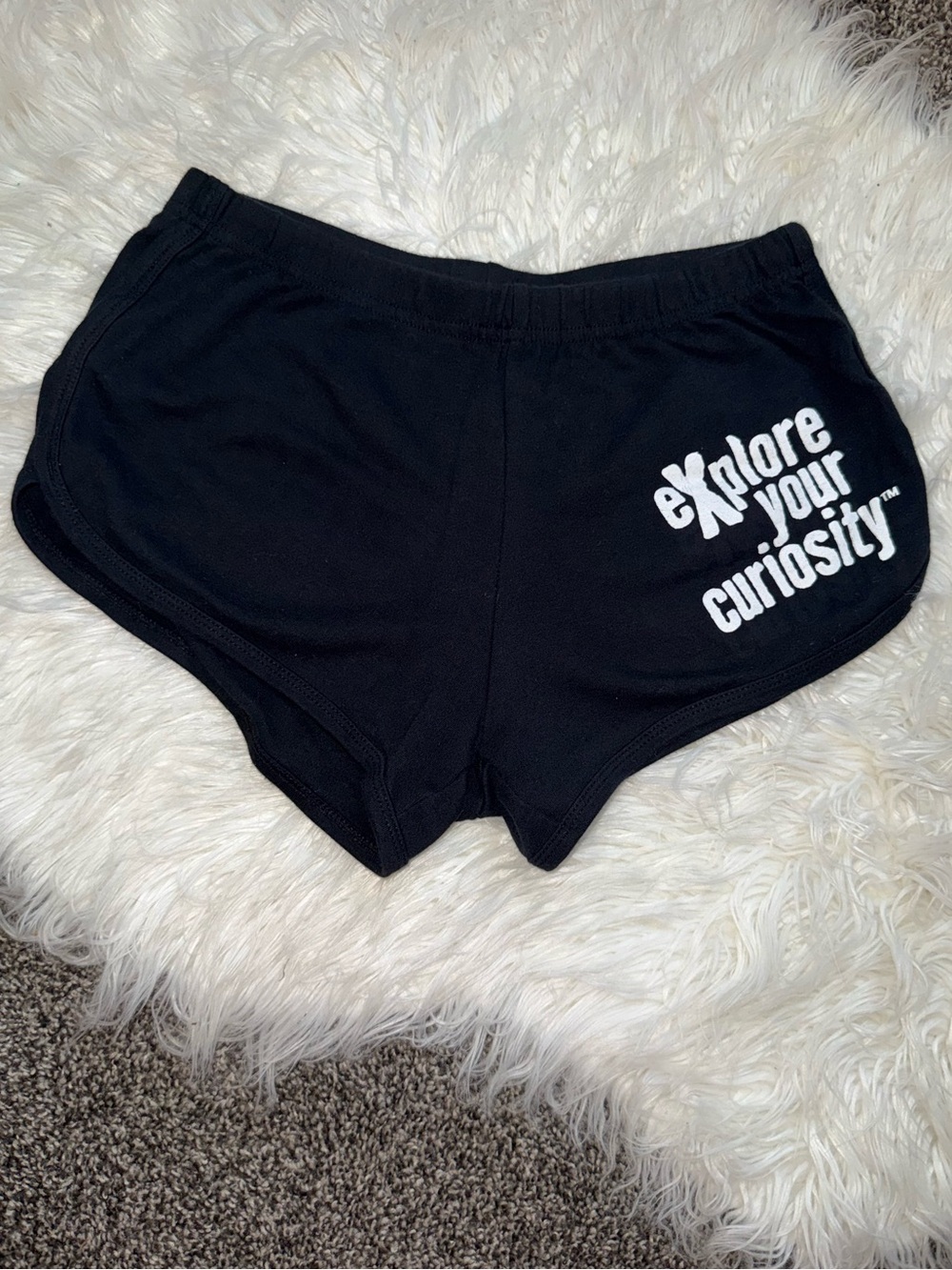 Explore your curiosity booty shorts